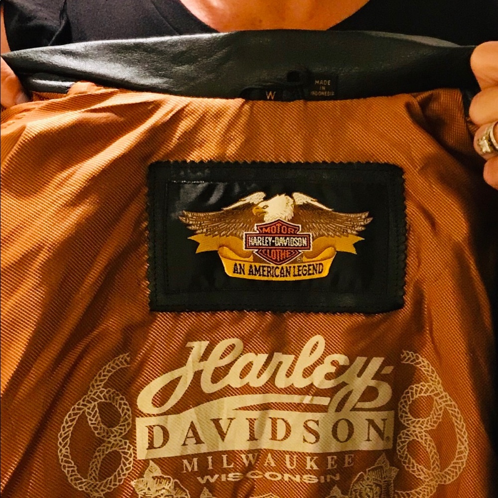 Women’s Jacket